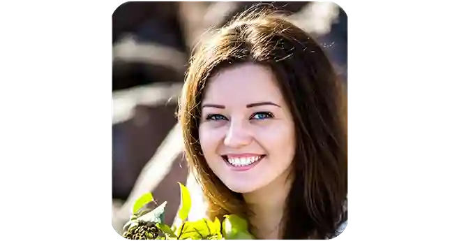 Emily M. — Derma Essential Verified Customer Review